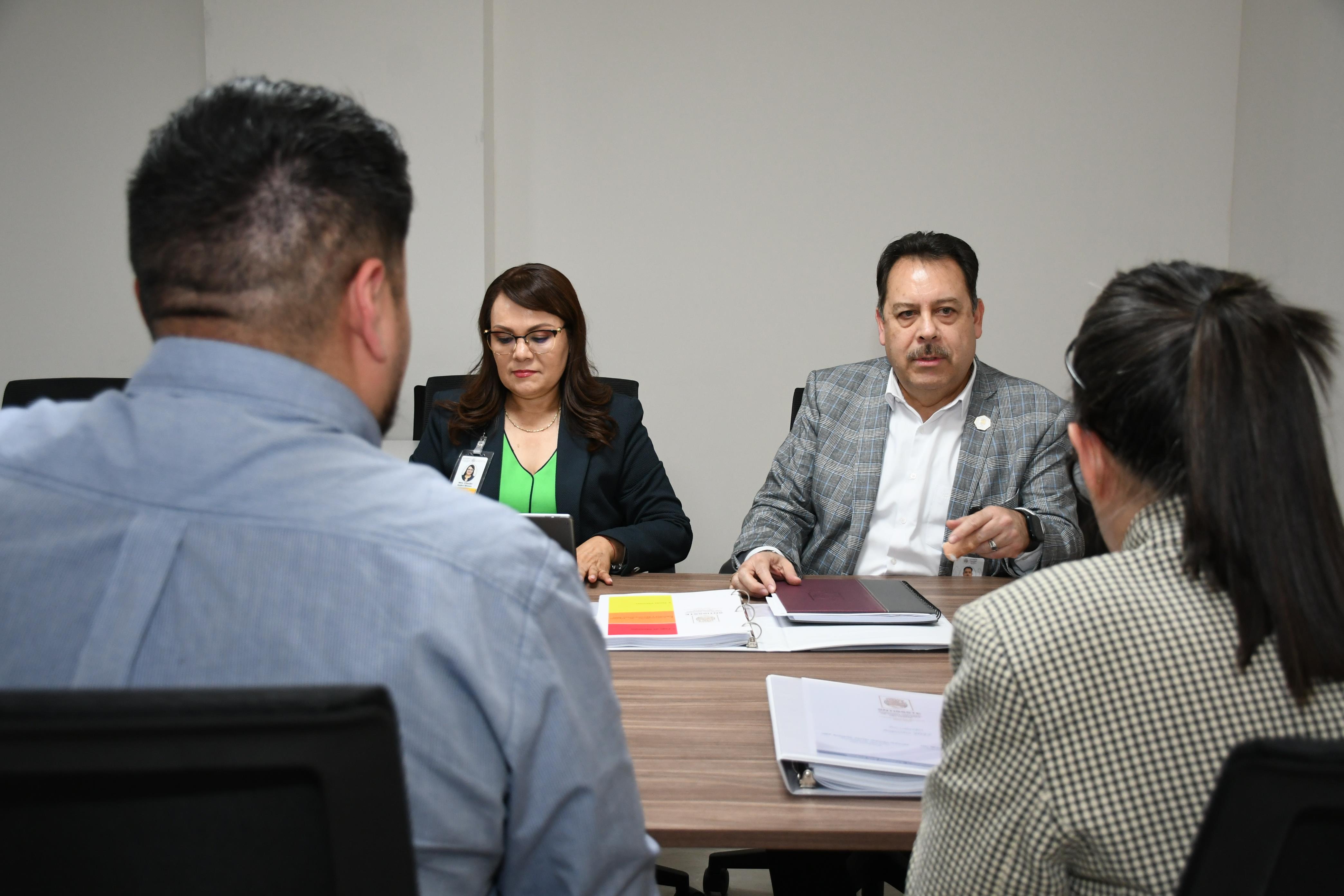 Acuerdo con la Subdirectora de Personal del ISSSTE
